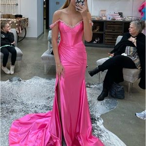 Sherri hill prom dress